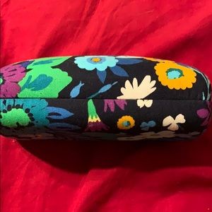 HARD SHELL VERA BRADLEY SUNGLASS CASE!!